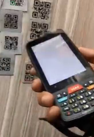 威尼斯wns·8885556 IVY680智能手持终端PDA扫描铭牌印刷二维码.png